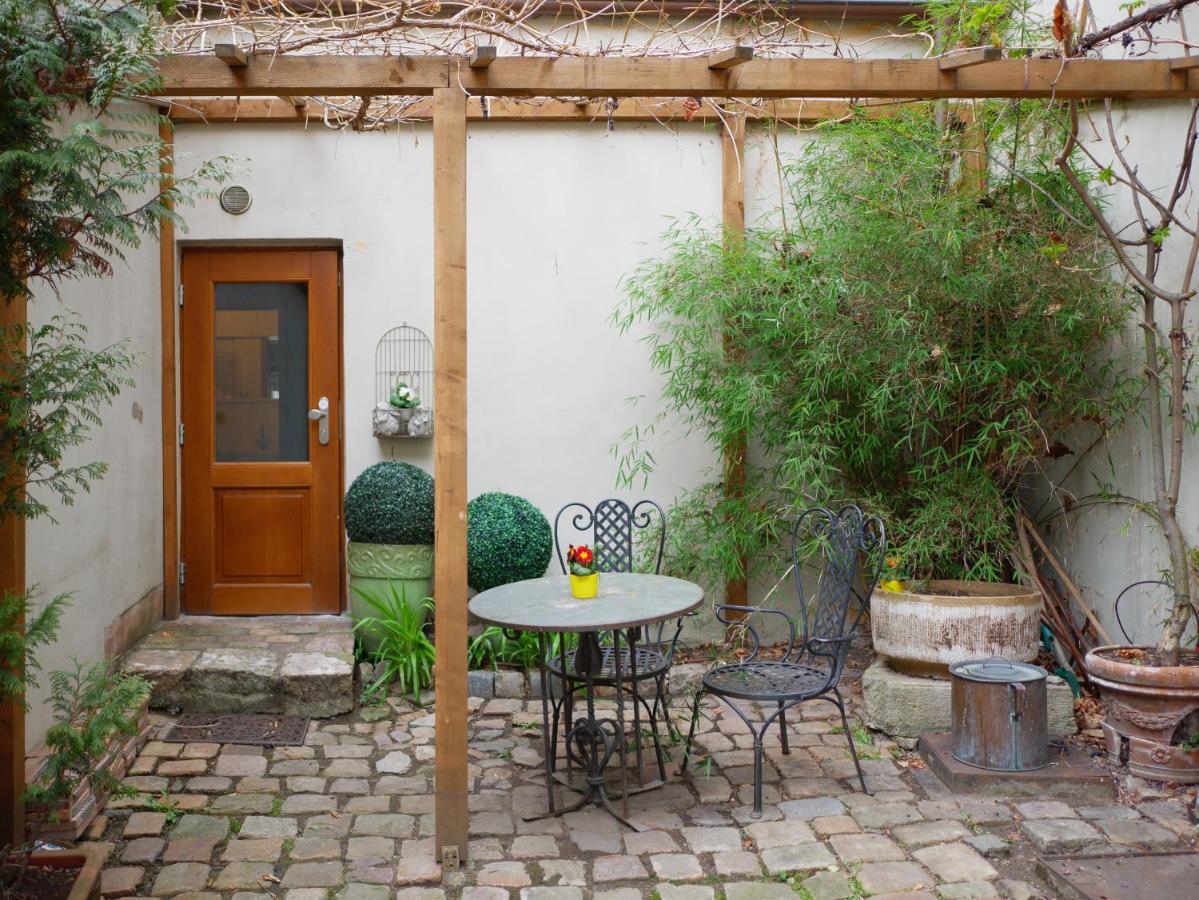 Romantic Nest Under Prague Castle المظهر الخارجي الصورة